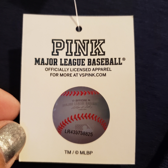 Pink Victoria's Secret Boston Red Sox Short Sleeve T-shirt Sequins NWT - Picture 11 of 16